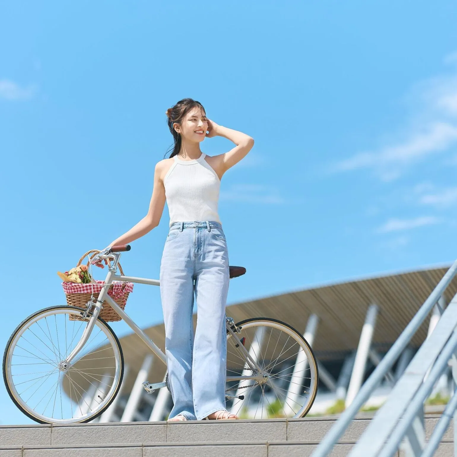 Học cách mặc đẹp mỗi ngày cho những cô nàng văn phòng