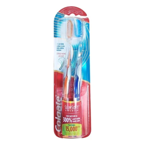 Bàn chải đánh răng Colgate Advan bộ đôi