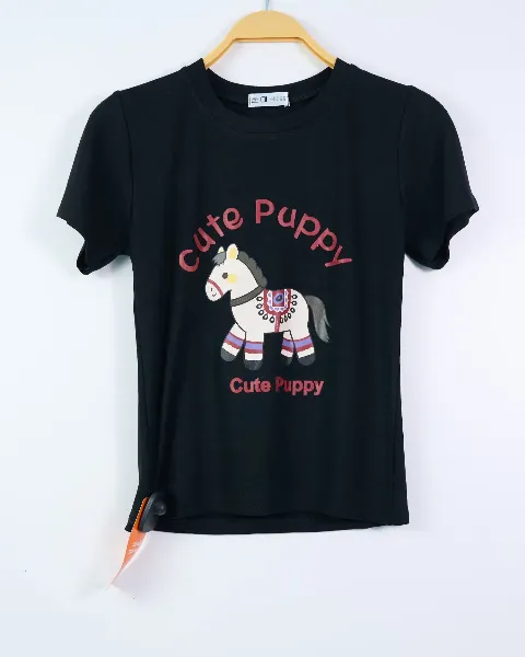 Áo phông nữ cổ tròn form nhỏ zip Cute puppy đen H.Thắng