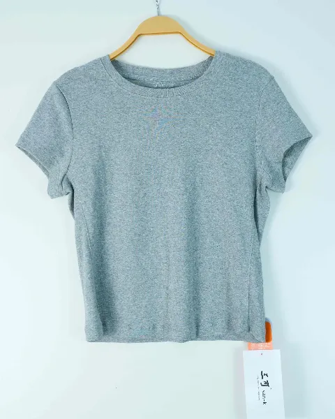 Áo phông nữ cổ tròn ôm cotton 3608 ghi H28.2026.1