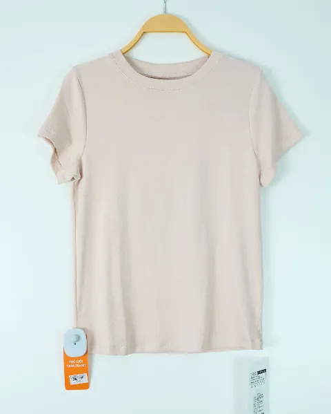 Áo phông nữ cổ tròn nhỏ cotton 3538 đen H28.2026.1